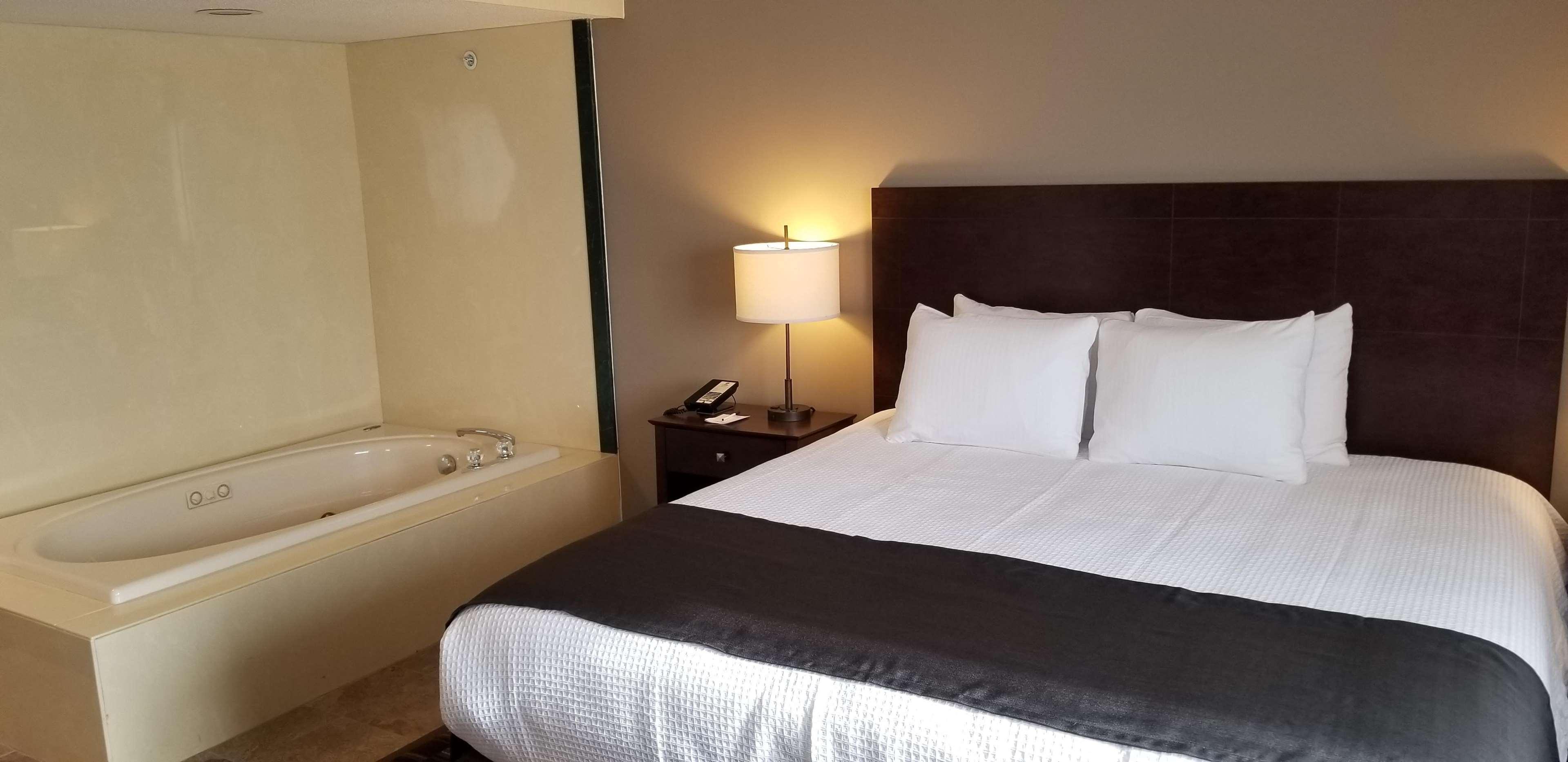Best Western University Inn Urbana Extérieur photo