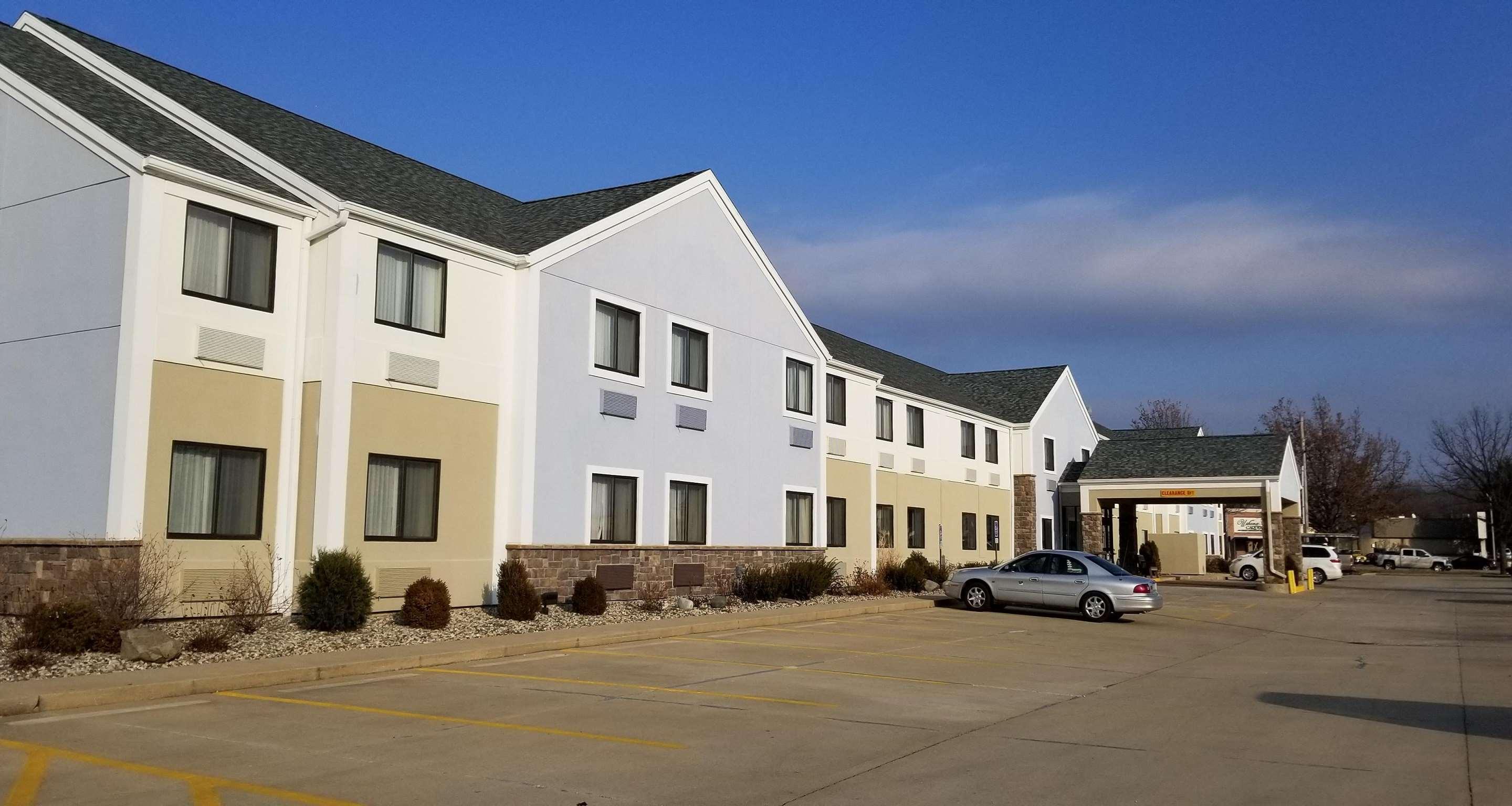 Best Western University Inn Urbana Extérieur photo