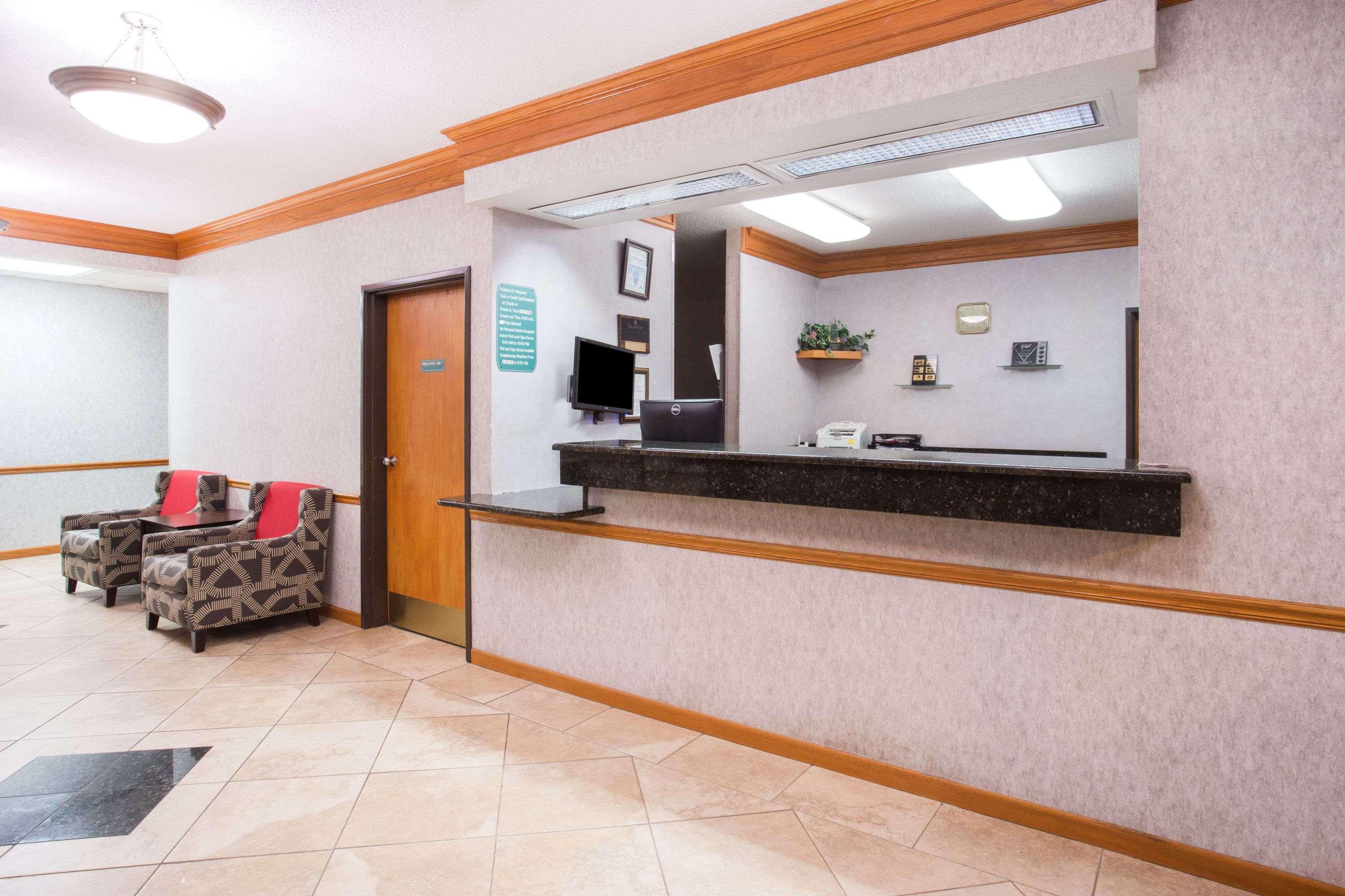 Best Western University Inn Urbana Extérieur photo